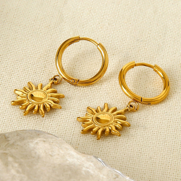 Wholesale Women's Ins Style Minimalist Geometric Stainless Steel 18K Gold Plated Sunflower Pendant Earrings