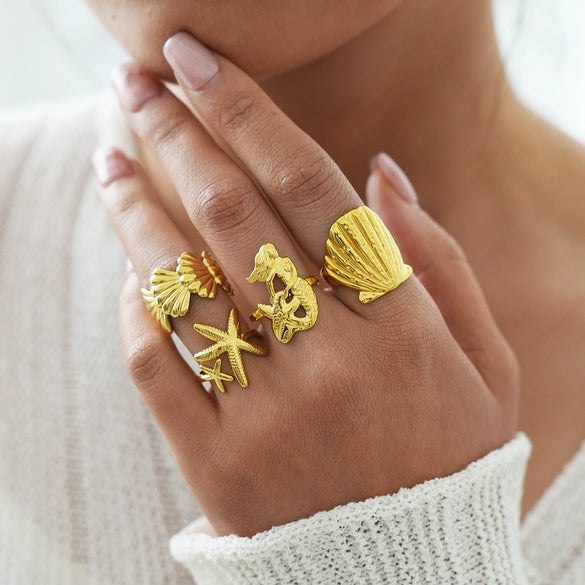 Wholesale Women's Ins Style Stainless Steel Starfish And Shell Design Rings With Pvd Furnace Vacuum Real Gold Plating