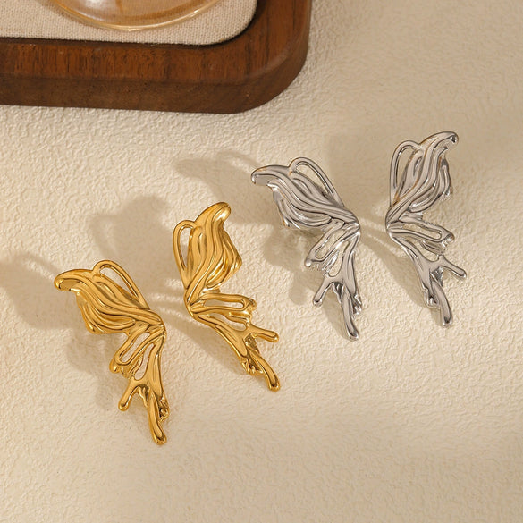 Wholesale Women's Ins Style Titanium Steel And 18K Gold Bow Shaped Electroplated Butterfly Three Dimensional Earrings