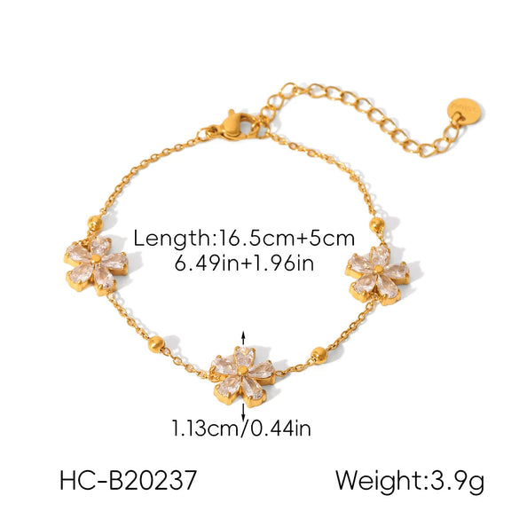 Wholesale Women's Insstyle Geometric Stainless Steel Gold Plated Necklace And Heartshaped Zircon Bracelet