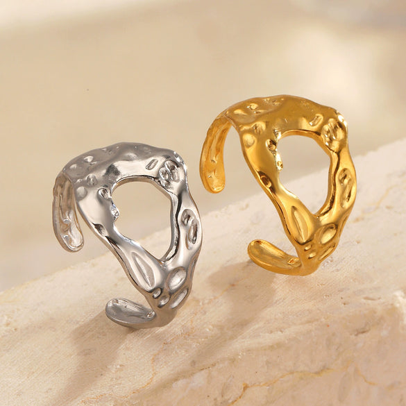 Wholesale Women's Irregular Hammer Geometric Stainless Steel Ring With 18K Gold Plated Vacuum Electroplating