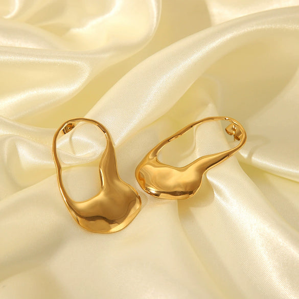 Wholesale Women's Irregular Smooth Stainless Steel Pin Earrings With Geometric Design And Pvd Furnace Real Gold Electroplating