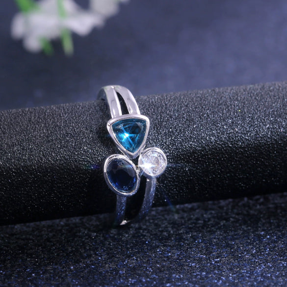 Wholesale Women's Irregular Three Color Stone Ring Copper With Zircon Design