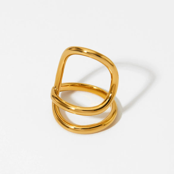 Wholesale Women's Irregular Twisted Line Ring Stainless Steel Electroplated