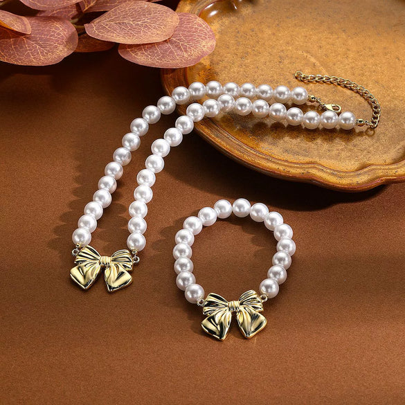 Wholesale Women's Jewelry Alloy Imitation Pearl Bow Geometric Necklace With Electroplating