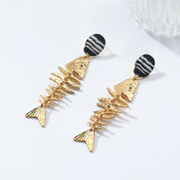 Wholesale Women's Jewelry Retro Old Money Style Fishbone Water Ripple Animal Zodiac Zinc Alloy Earrings Electroplated