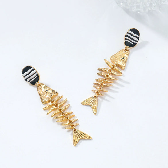 Wholesale Women's Jewelry Retro Old Money Style Fishbone Water Ripple Animal Zodiac Zinc Alloy Earrings Electroplated