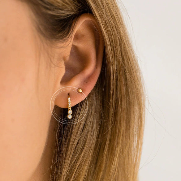 Wholesale Women's Jewelry S925 Silver And Copper Earring With Geometric And Ushaped Design Electroplated