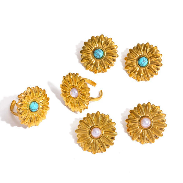 Wholesale Women's Jewelry Set Geometric And Flower Patterned Stainless Steel Earrings And Ring With Vacuum Real Gold Plating