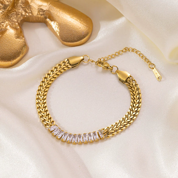 Wholesale Women's Jewelry Set 18K Real Gold Plated Titanium Steel With Love Water Drops Bells Pattern Clavicle Ochain Necklace