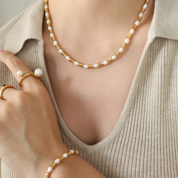 Wholesale Women's Jewelry Set Necklace Bracelet Freshwater Pearl Stitching Titanium Steel Electroplated
