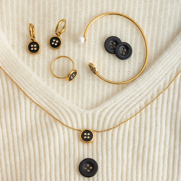 Wholesale Women's Jewelry Set Stainless Steel Titanium Steel Geometric Button Style Electroplated