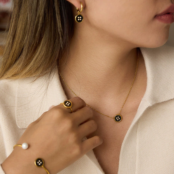 Wholesale Women's Jewelry Set Stainless Steel Titanium Steel Geometric Button Style Electroplated