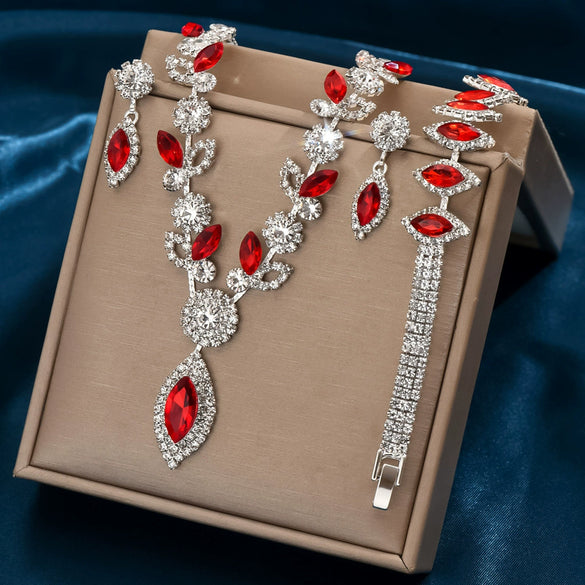 Wholesale Women's Jewelry Set With White Crystal Flower Design Rhinestone Material Love Water Drops Bells Pattern Electroplating Treatment