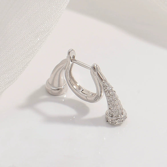 Wholesale Women's Jewelry 925 Sterling Silver Geometric Horn T Square U Shape Zirconia Earrings Light Luxury Style
