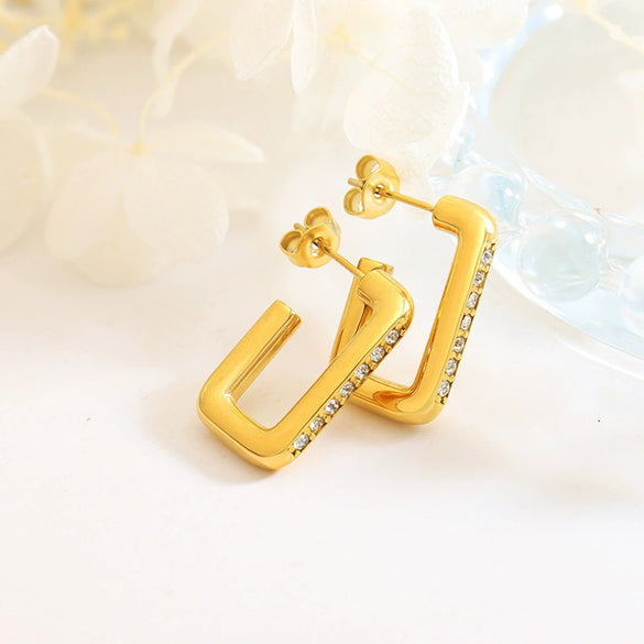 Wholesale Women's Jewelry Titanium Steel Exotic Geometric Electroplated