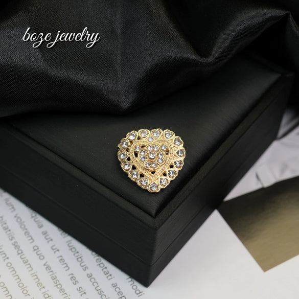 Wholesale Women's Jewelry Zinc Alloy Geometric Flower Rhombus Star Electroplated Antiexposure Brooch For Clothing Accessories
