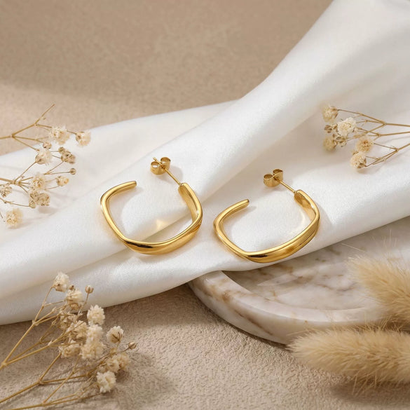 Wholesale Women's 18K Gold Geometric Square Hoop Earrings With Stainless Steel Ear Needles Light Luxury Street Style