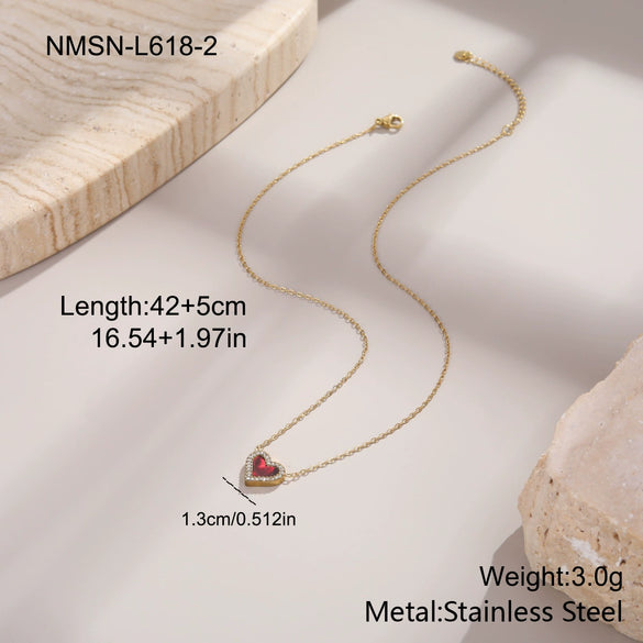 Wholesale Women's 18K Gold Plated Geometric Stainless Steel Heart Pendant Necklace