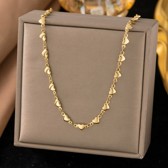 Wholesale Women's 18K Real Gold Plated Geometric Heartshaped Clavicle Necklace With Irregular Chain