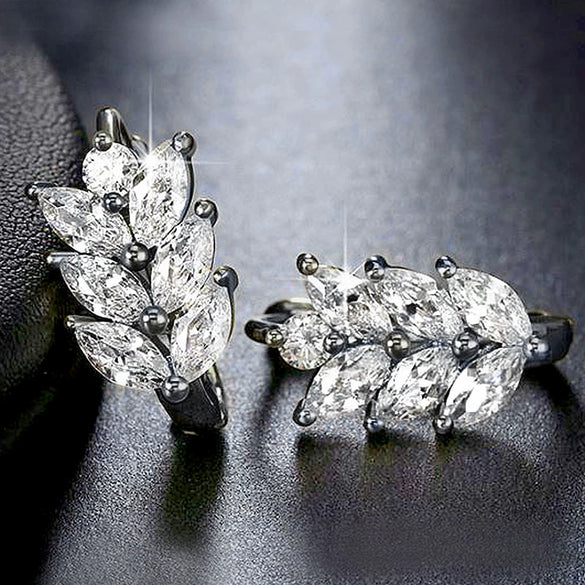 Wholesale Women's Leaf Pattern Copper Zircon Earrings