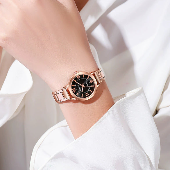 Wholesale Women's Leisure Alloy Case Steel Belt Quartz Watch With Round Dial And Ordinary Glass Mirror