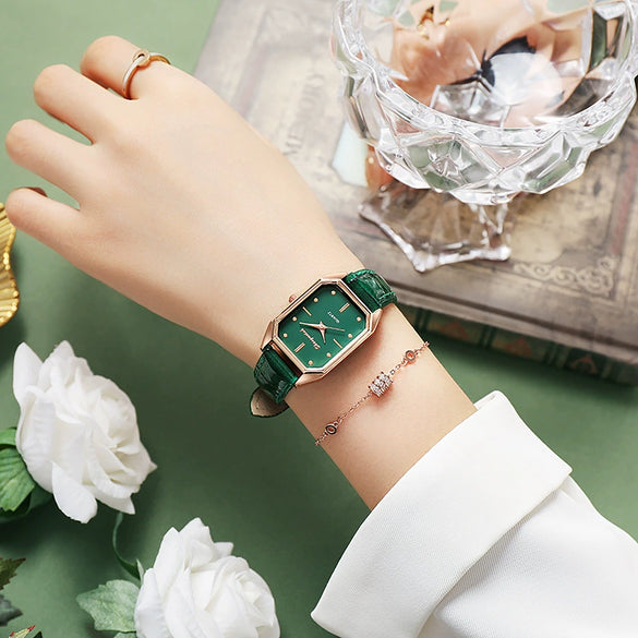 Wholesale Women's Leisure Square Quartz Watch With Stainless Steel Clasp Alloy Case And Imitation Leather Strap Sapphire Crystal Glass Mirror