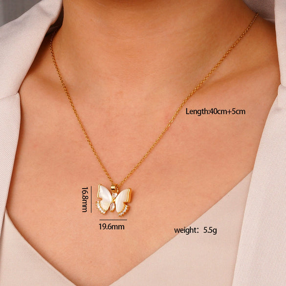 Wholesale Women's Light Luxury Animal Zodiac Butterfly Copper Necklace With Mixed Gemstone Setting And Electroplating O Word Chain