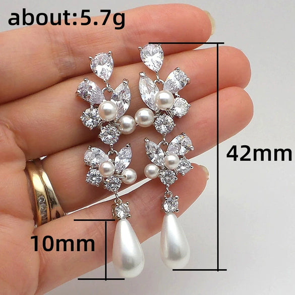 Wholesale Women's Light Luxury Copper Earrings With Imitation Pearl Flower And Leaf Drop Shape And Zircon Design