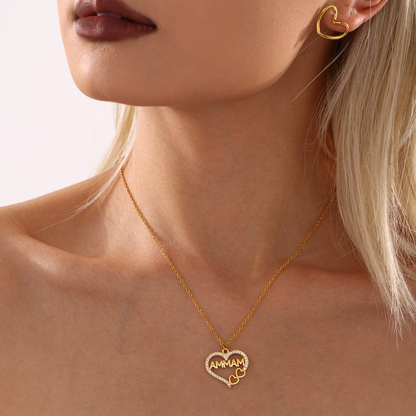 Wholesale Women's Light Luxury Electroplated Stainless Steel Ferris Wheel Heartshaped Letter Pendant Necklace With Geometric Pattern