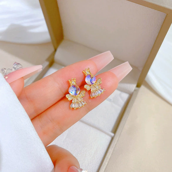 Wholesale Women's Light Luxury Elegant Necklace Earrings Suit With Cartoon Characters Pattern Stainless Steel Material And Electroplating Treatment