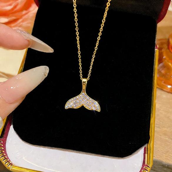 Wholesale Women's Light Luxury Fishtail Titanium Steel Necklace With Zircon Inlay And Oshaped Chain