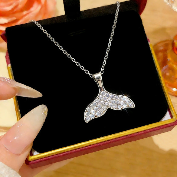 Wholesale Women's Light Luxury Fishtail Titanium Steel Necklace With Zircon Inlay And Oshaped Chain