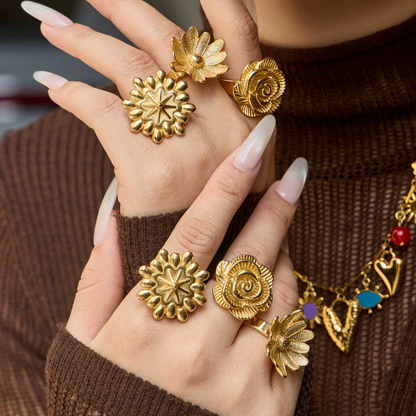 Wholesale Women's Light Luxury Floralshaped Stainless Steel Electroplated Open Ring Set