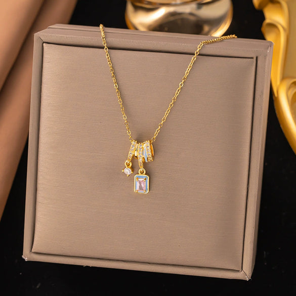 Wholesale Women's Light Luxury Geometric And Heart Shape Copper Electroplated Ochain Star Necklace Accessories