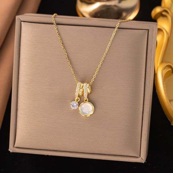 Wholesale Women's Light Luxury Geometric And Heart Shape Copper Electroplated Ochain Star Necklace Accessories