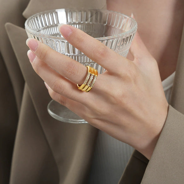 Wholesale Women's Light Luxury Geometric Czech Diamond 316L Stainless Steel Gold Plated Multilayer Ring Jewelry