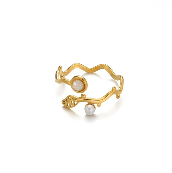 Wholesale Women's Light Luxury Geometric Fruitshaped Inlaid With Gold Stainless Steel Zircon Imitation Pearl Ring Accessories