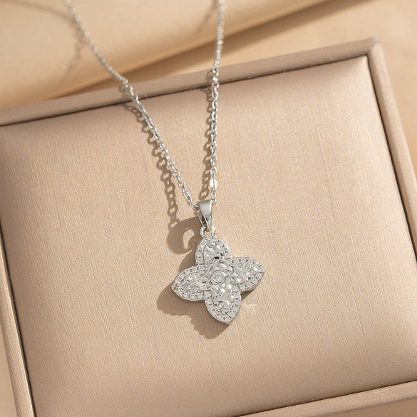 Wholesale Women's Light Luxury Geometric Gold Plated Copper And Zircon Clavicle Chain Necklace