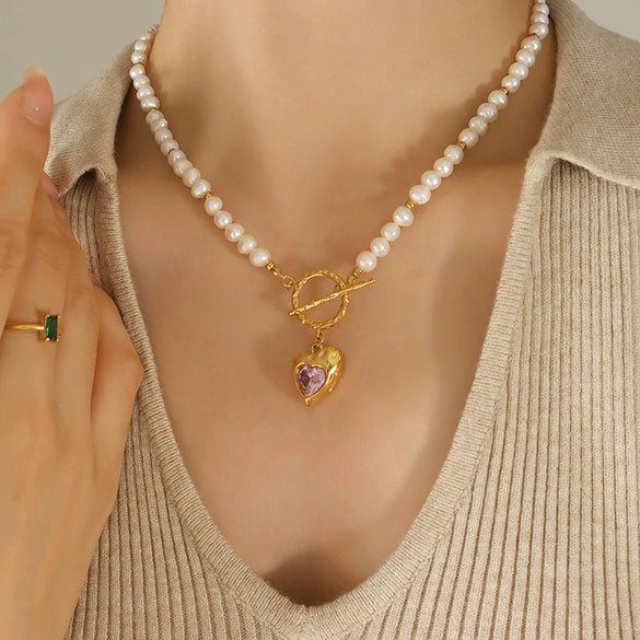 Wholesale Women's Light Luxury Geometric Heart Zircon Pendant Necklace With Natural Freshwater Pearl Chain And Titanium Steel Electroplating