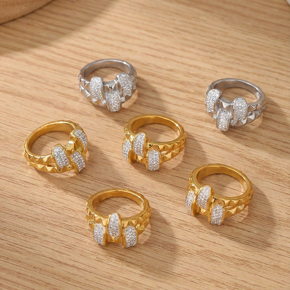 Wholesale Women's Light Luxury Geometric Inlaid 5A Zircon Threedimensional Triangle Texture 18K Gold Plated Stainless Steel Ring
