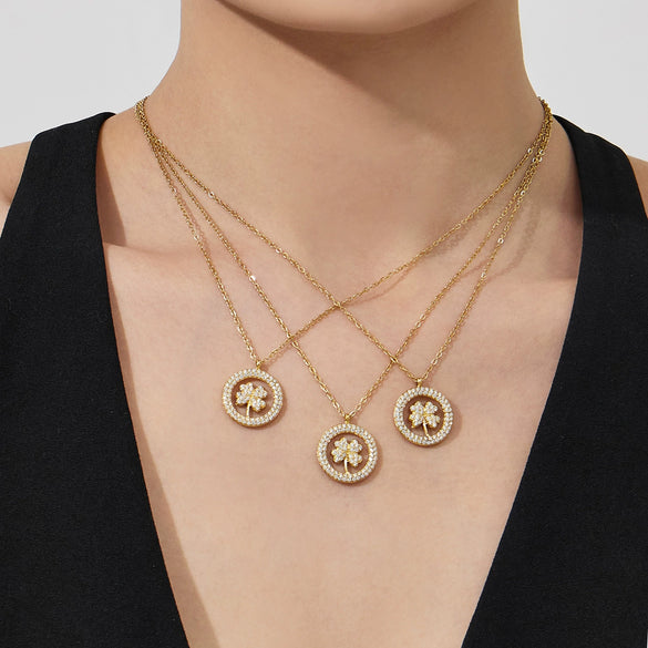 Wholesale Women's Light Luxury Geometric Pattern Stainless Steel 18K Gold Plated Clavicle Chain Necklace