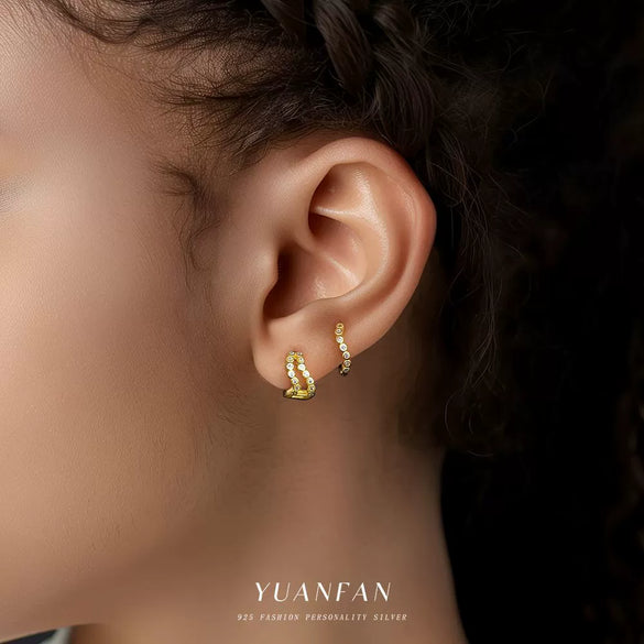 Wholesale Women's Light Luxury Geometric Round S925 Sterling Silver Earrings Inlaid With Zirconia