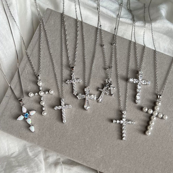 Wholesale Women's Light Luxury Geometric S925 Sterling Silver Cross Shape Necklace With Electroplating