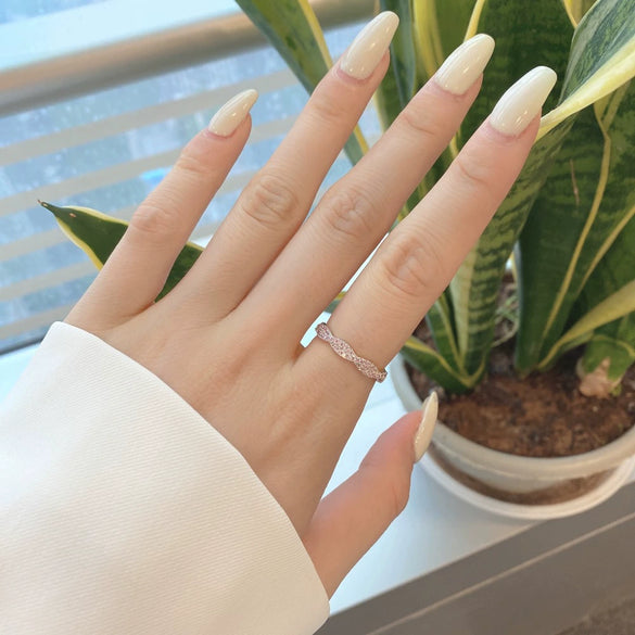 Wholesale Women's Light Luxury Geometric S925 Sterling Silver Ring With Electroplating