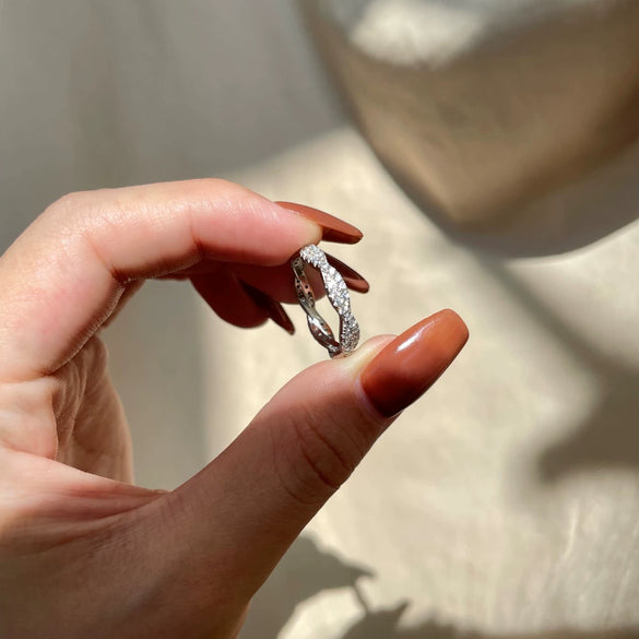 Wholesale Women's Light Luxury Geometric S925 Sterling Silver Ring With Electroplating