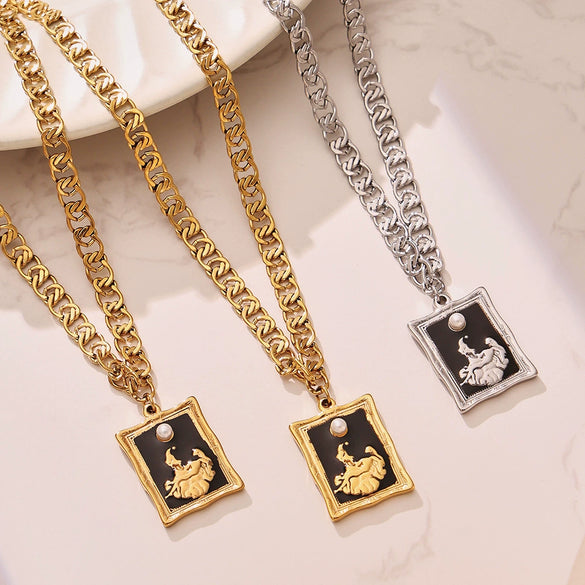 Wholesale Women's Light Luxury Geometric Square Pendant Doublelayer Stainless Steel 18K Gold Plated Necklace