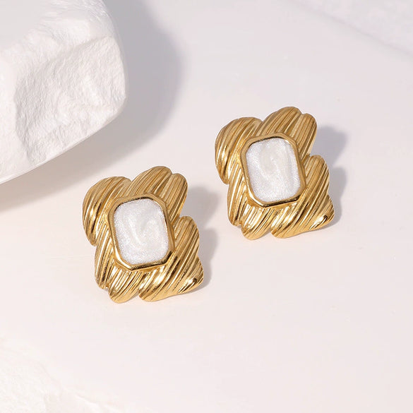 Wholesale Women's Light Luxury Geometric Stainless Steel Earrings Electroplated