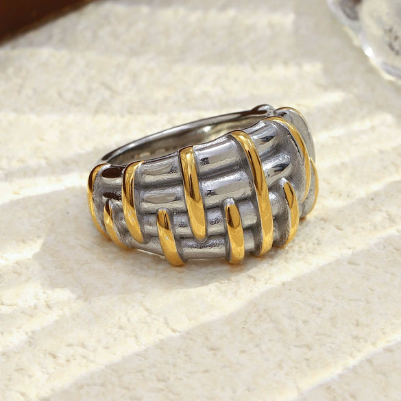 Wholesale Women's Light Luxury Geometric Stainless Steel Electroplated Cross Ring Hand Jewelry