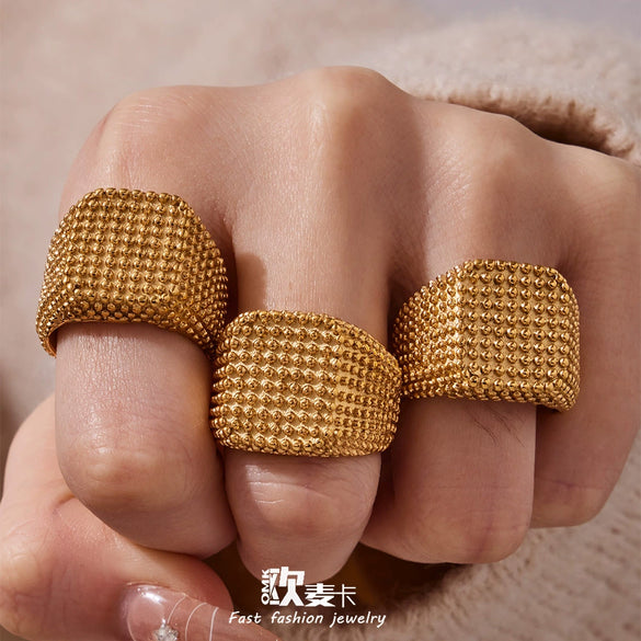 Wholesale Women's Light Luxury Geometric Stainless Steel Electroplated Index Finger Ring